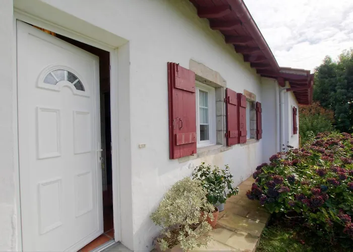 Garate Dom wakacyjny *